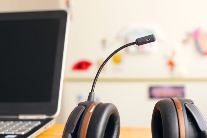 wireless headsets for telehealth